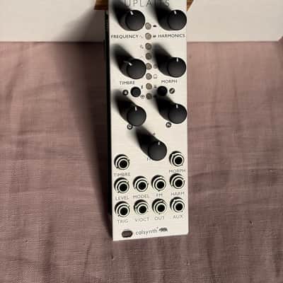 Mutable Instruments Plaits Macro-Oscillator | Reverb
