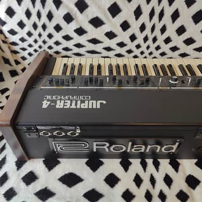 Roland Jupiter 4 early BA662, restored,midi in out true image 12