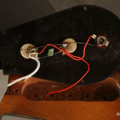 Silvertone/Teisco "Flea" Bass 1960s Sunburst image 23