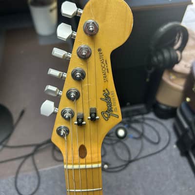Fender Stratocaster made in japan 1989 - Blue image 4