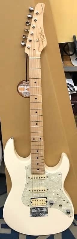FGN Boundary Odyssey AW Antique White image 1