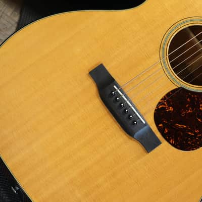 2013 Martin 000-18E Retro Acoustic Guitar Natural + OHSC image 5