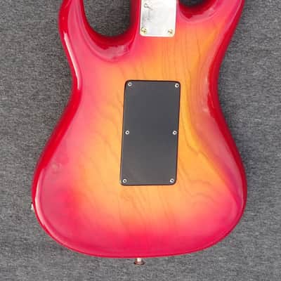 Valley Arts Steve Lukather 1991 - Sunburst Signature Series Limit Editions image 11