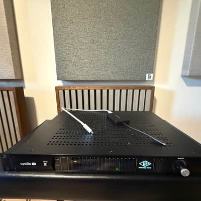 Universal Audio Apollo 16 + Premium DB25 Cables – Complete Package image 2