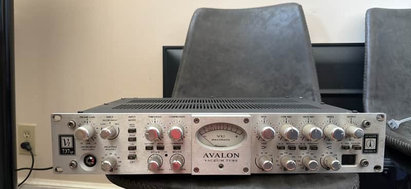 Avalon VT-747SP Stereo Compressor / EQ 2000s - Silver image 1