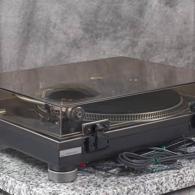 Technics SL-1200MK4 Black direct drive turntable in Very Good Condition image 19