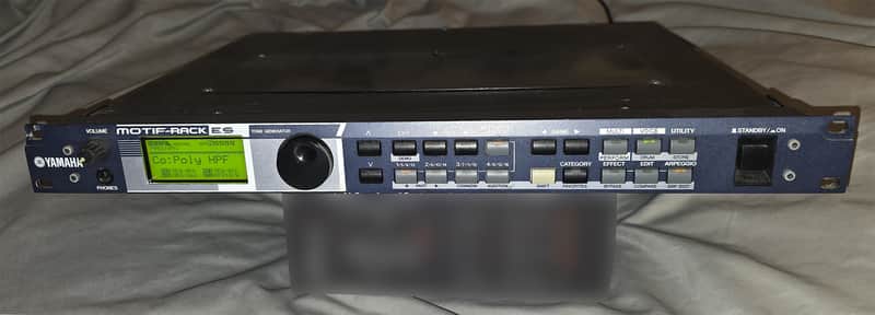 Yamaha Motif ES Rack Tone Generator 2000s - Gray image 1