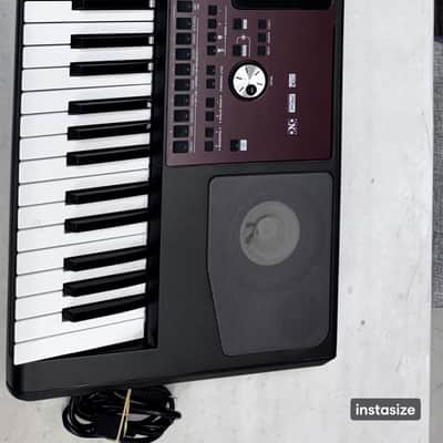 Korg Pa700 Professional Arranger - Standard 2017 - Present - Red