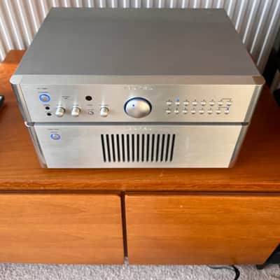 Rotel RC-1580 Pre & RMB-1506 Power Amp - Silver image 2