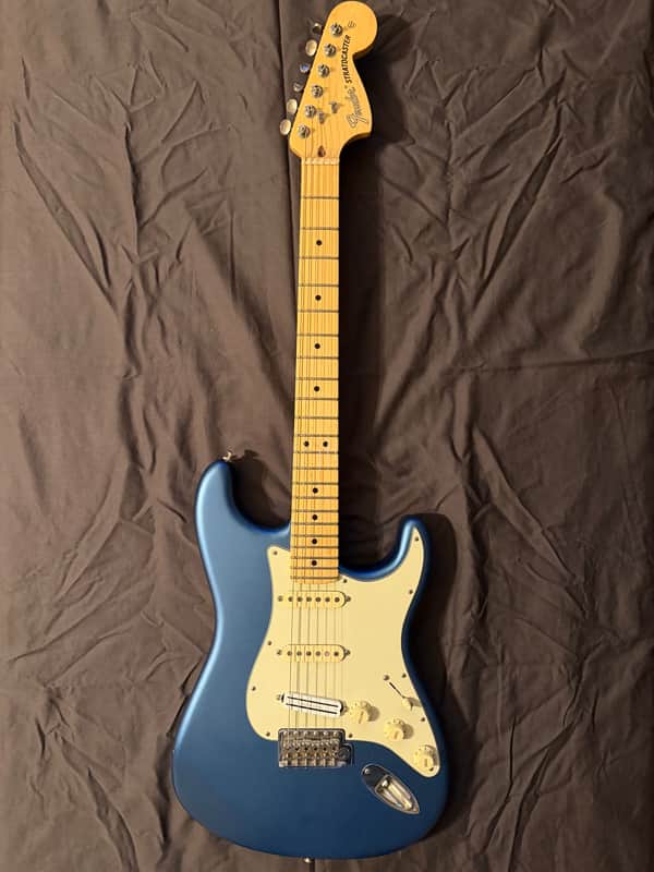 Fender American Performer 2021 - Lake Placid Blue image 1