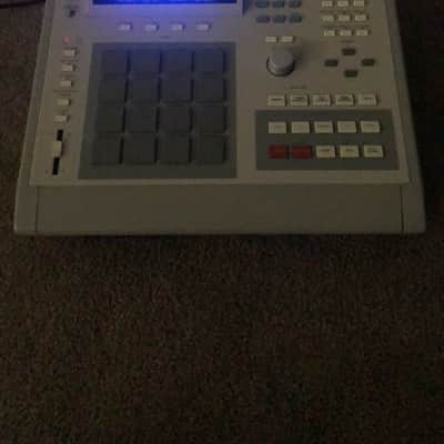 AKAI MPC3000 MPC 3000 Classic Sampler Sequencer Drum Machine image 9