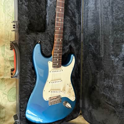 Fender American Professional Stratocaster with Rosewood Fretboard 2020 - Lake Placid Blue image 3