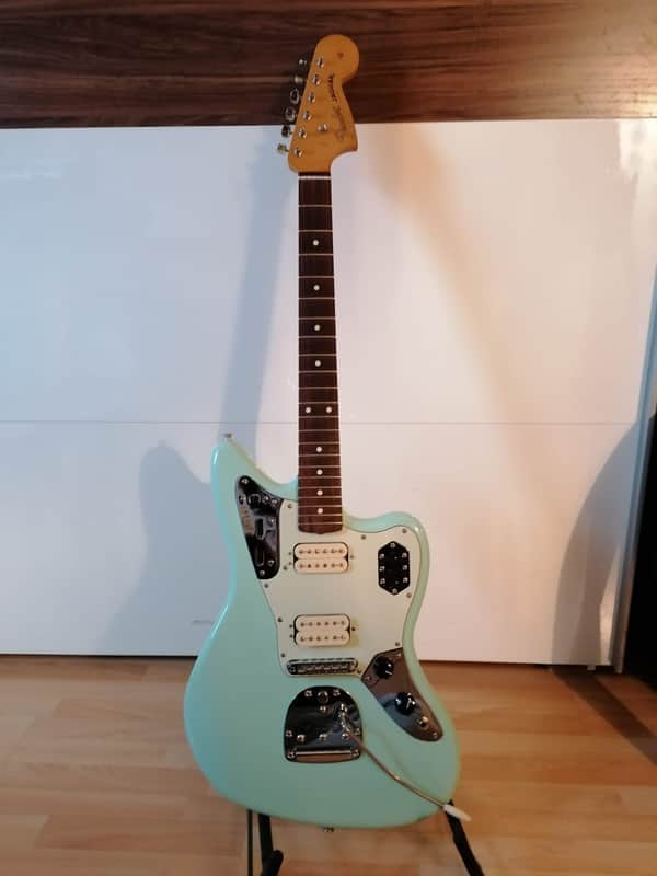 Fender Vintera Jaguar