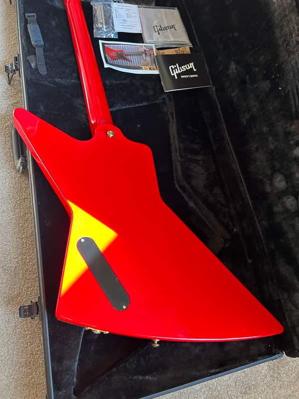 Gibson Lzzy Hale Signature Explorerbird 2022 - Cardinal Red - Image 13