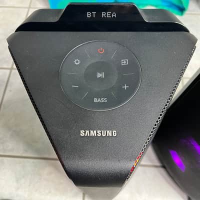 "Two" Samsung MX-T40 300W Sound Tower Wireless Bluetooth Speakers, with remote. image 13