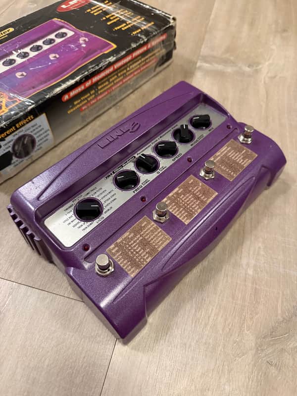 ギター LINE6 FM4 Filter Modeler John Frusciante John Frusciante Line 6 FM4 Filter Modeler 2000s - Purple | Reverb