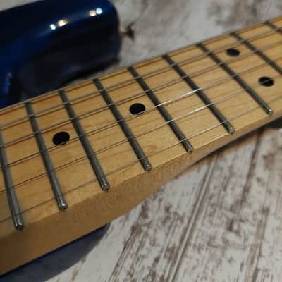 Fender Deluxe Players Stratocaster Ash body w/ Maple Fretboard 7 Tone Switch 70s Headstock Gen III Noiseless Pickups MIM image 6