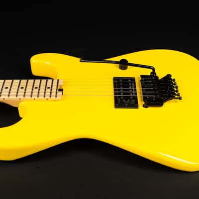 2023 Charvel Custom Shop San Dimas Pointy - Graffiti Yellow image 15