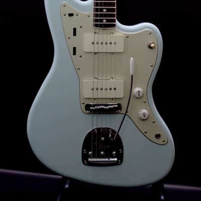 Fender Japan FSR Traditional II '60s Jazzmaster – Sonic Blue