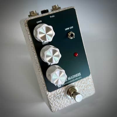 Winter Madness Preamp and Boost | The Sound of Justice FX image 4