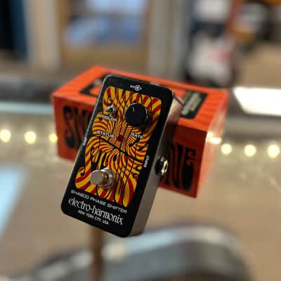 Electro-Harmonix Nano Small Stone EH4800 Phase Shifter V2 2021 - Present - Black image 2