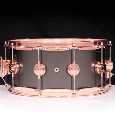 DW Collector's 6.5x14 Satin Black over Brass Snare - Copper Hardware image 4