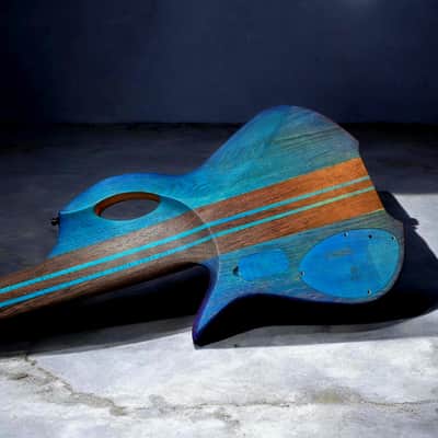 J&A Neo headless 5 32" - oil image 2