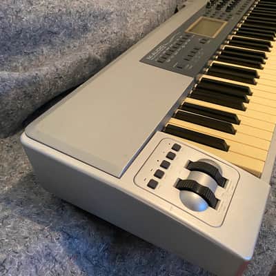 M-AUDIO KEYSTATION 88 PRO WEIGHTED ACTION CONTROLLER 2005-2010 - Silver image 5