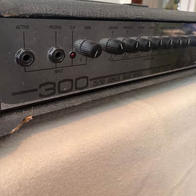 VINTAGE MARSHALL 25/50 JUBILEE 3530 BASS AMP HEAD image 10