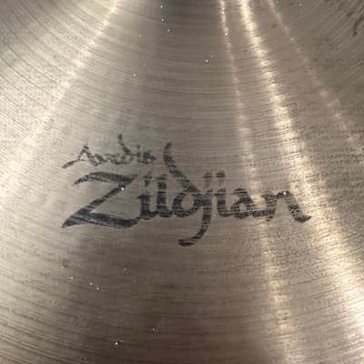 Zildjian 14" A Series Rock Hi Hat Cymbals (Pair) 1350/1300g 1996 - Natural image 9