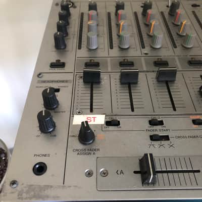 Pioneer DJM-600 DJ Mixer image 2