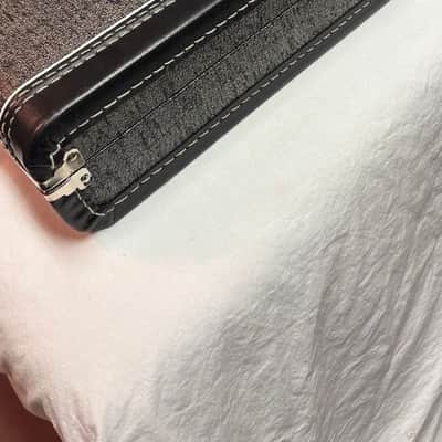 FENDER MUSTANG BASS CASE-SILVER/GREY REISSUE-NEW! image 10