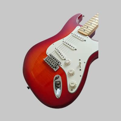 Fender Standard Stratocaster Plus Top with Maple Fretboard - 2015 - Cherry Burst image 7