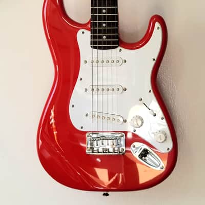 Squier Stratocaster Mini Red image 1