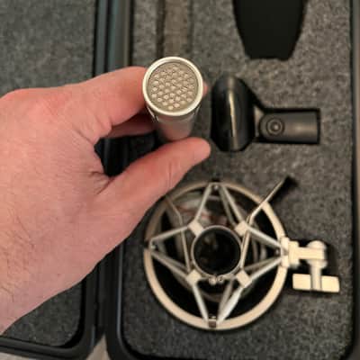 Warm Audio WA-84 Small Diaphragm Cardioid Condenser Microphone 2019 - Present - Nickel image 4