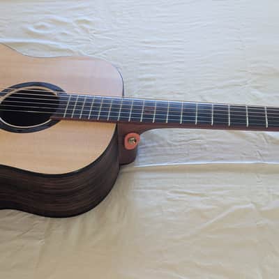 Stevens Custom Guitars Soulwood Jumbo w/Hiscox hardshell case image 5