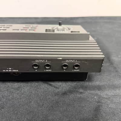Vintage Yamaha TG33 Tone Generator Made in Japan 1990 - Black with AC Adapter and Manual image 14