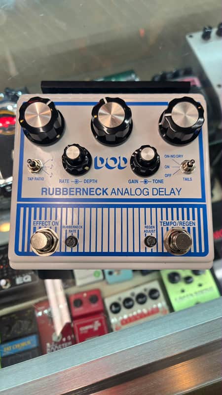 DOD Rubberneck Analog Delay 2017 - White and Blue image 1