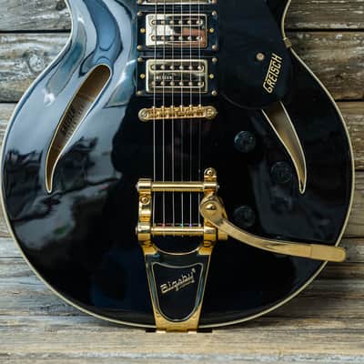 2022 Gretsch Streamliner G2627TG 3-Pickup - Black & Gold w/Cs image 2