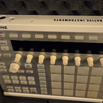 Native instrument Maschine MK2 image 2