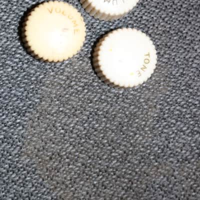 Vintage Original 1950s 1960s Cupcake Control Knobs - Lot of 3 - No Tariffs image 2