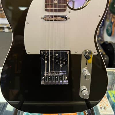 Fender American Ultra Telecaster, Rosewood Fingerboard, Texas Tea with Case - Pre Owned image 5