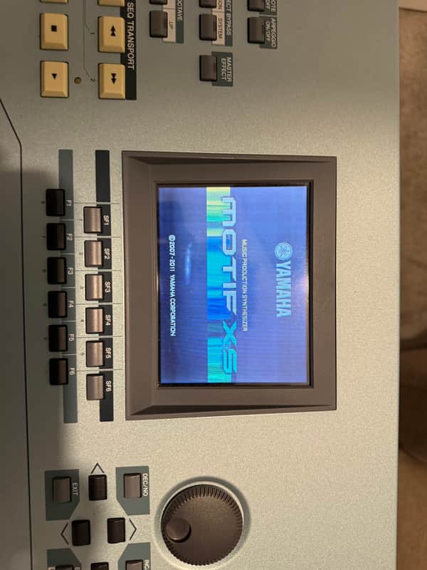 Yamaha Motif XS 8 Production Synthesizer 2000s - Gray image 1