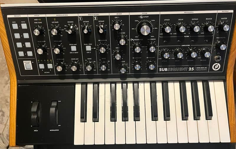 Moog Subsequent 25 Analog Synth 2020 - Present - Black image 1