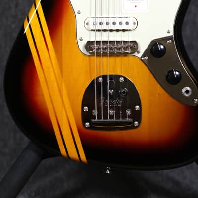 Brand New Fender Made in Japan 2025 Collection Traditional II '60s Jaguar 2025 Sunburst w/ Vintage Natural Competition Stripe MIJ w/ Bag image 5