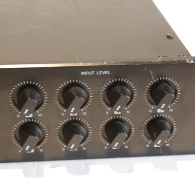 Yamaha AD8X Analogue to Digital 8ch converter with individual gain image 2