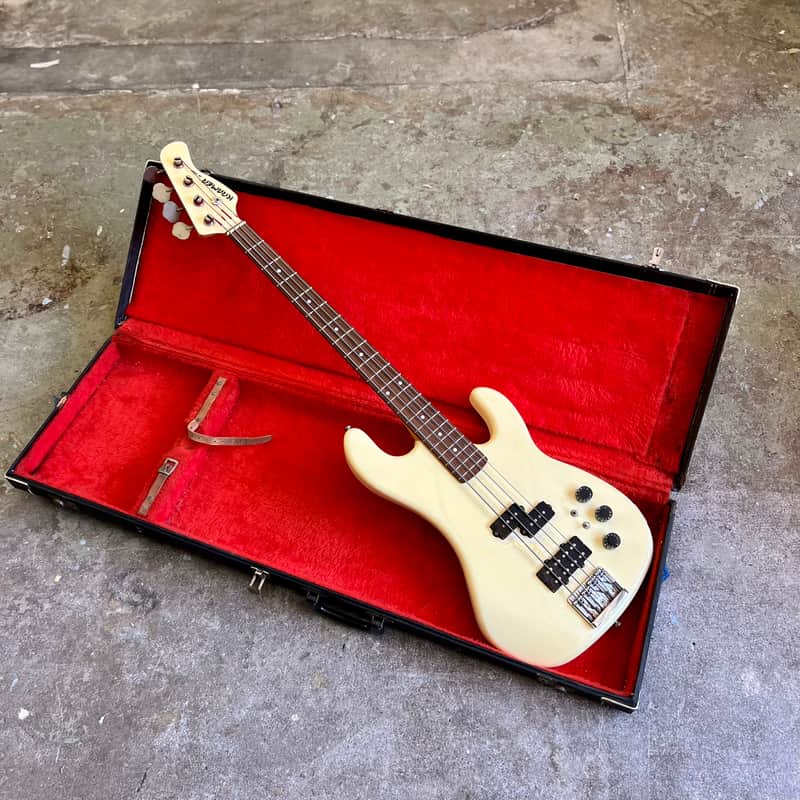 Kramer JK-7000 Bass Guitar 1980's - Cream original vintage AK