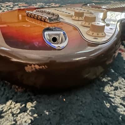 1982 Fender "Dan Smith" Stratocaster - Sienna Sunburst image 4