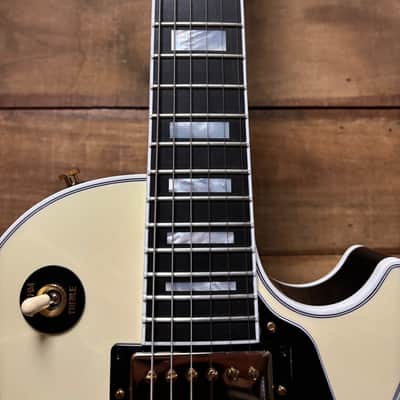 Gibson 70's Les Paul Custom Buttercream w/case image 7
