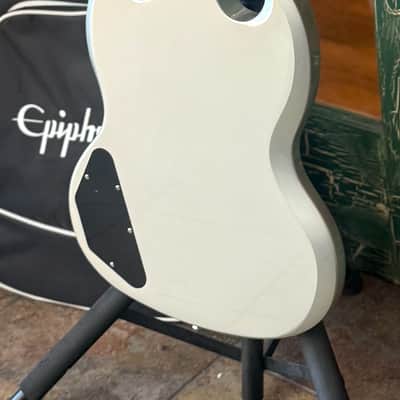 Epiphone SG Sandard Electric Guitar Silver Mist With Soft Epiphone Logo Case image 17